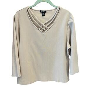 Canadian Graffiti Vtg Women's 3/4 Sleeve Stretch V Neck Embellished Top Size XL